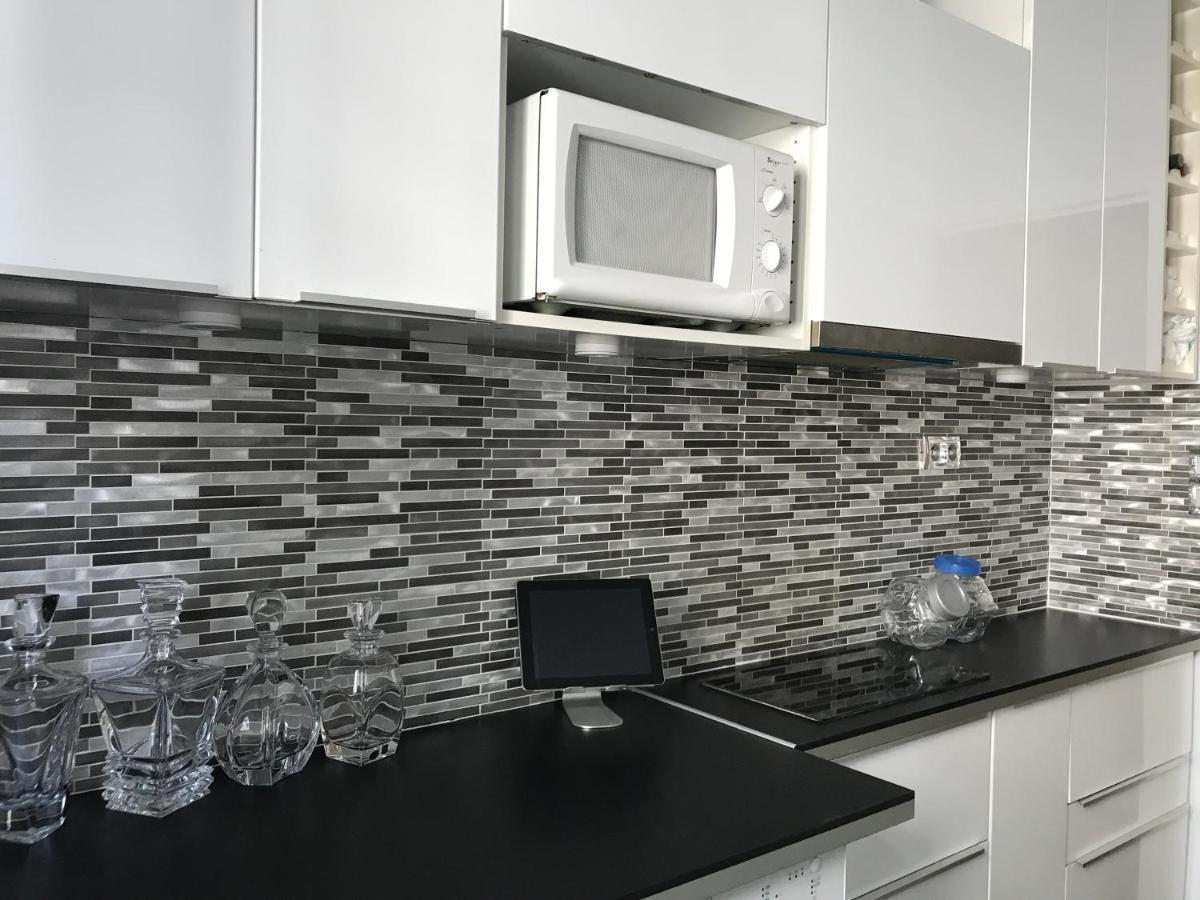 פריז Superbe Appartement Proche De La Butte Montmartre מראה חיצוני תמונה